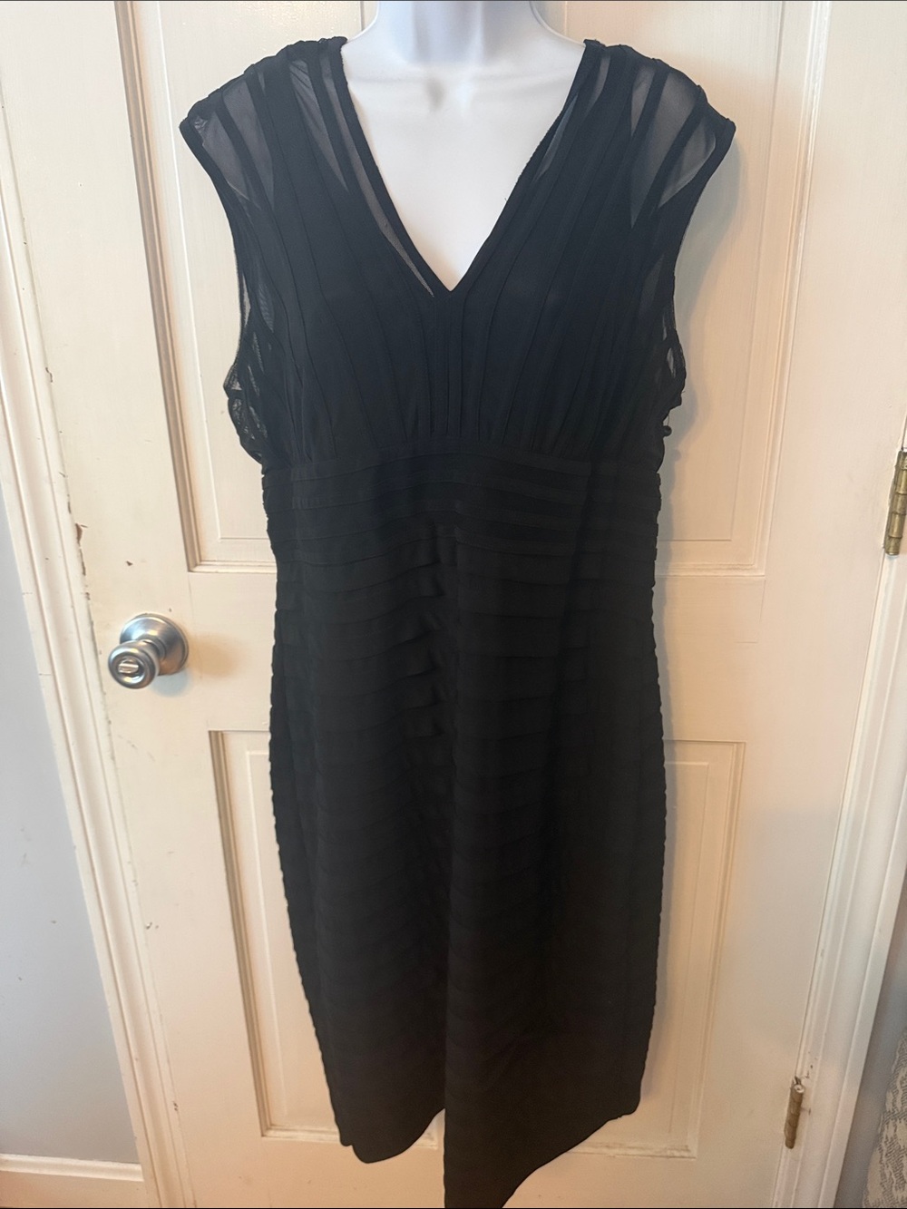 Adrianna Papell Black V-Neck Layered Cocktail Dress